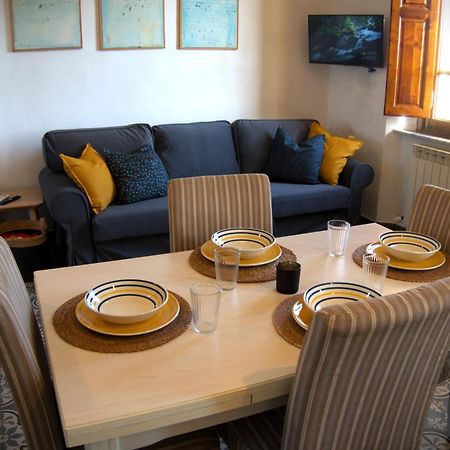 Appartamento Via Grandi - Free Gated Parking - 5 Minutes From Center Lucca Eksteriør billede